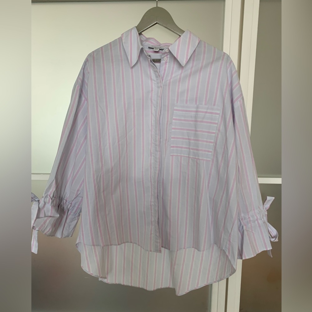 Topshop button-down blouse with tie cuffs. Lavender, pink, and white stripe. US8